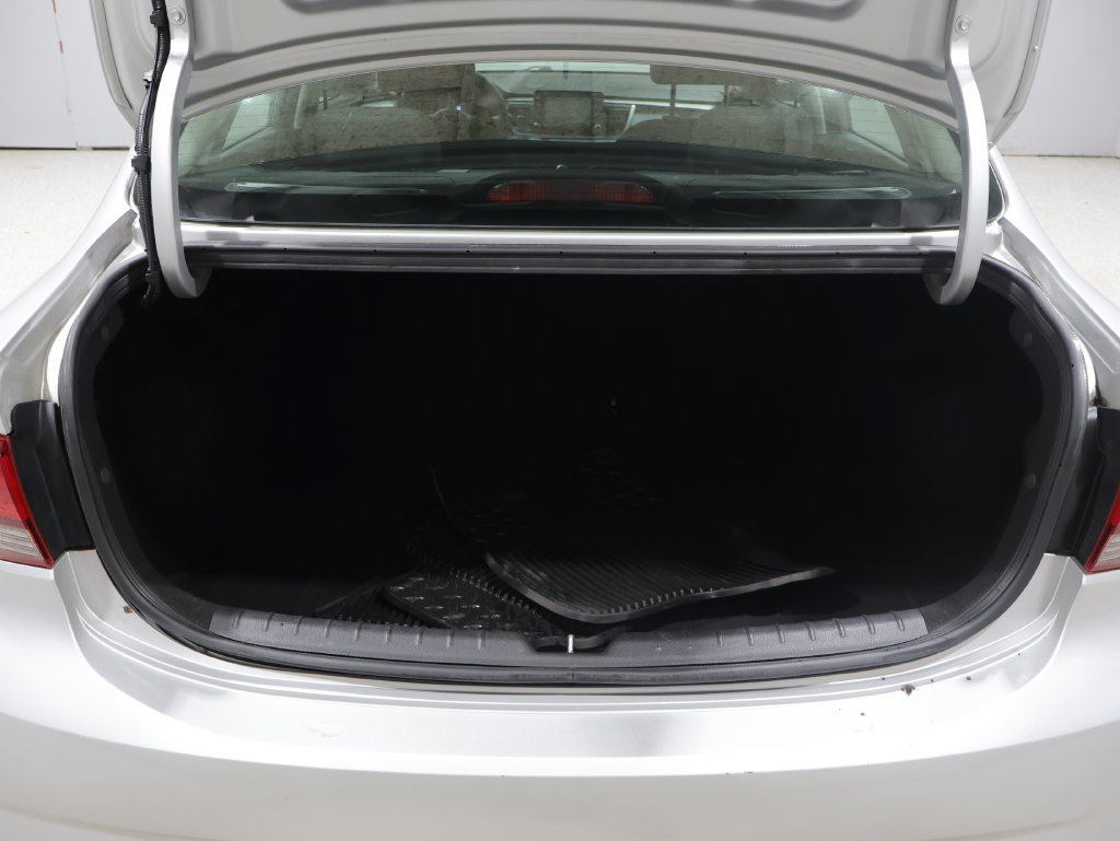 Used 2020 Kia Rio S w/ Technology Package FWD image 4