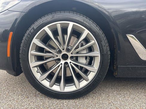 Used 2022 BMW 540i w/ Premium Package RWD image 20