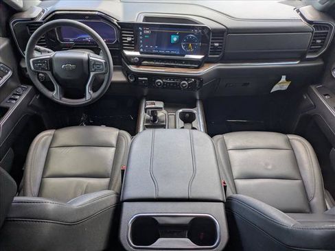Used 2024 Chevrolet Silverado 1500 RST w/ Redline Edition AWD/4WD image 17