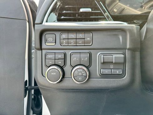 New 2025 Chevrolet Tahoe Premier image 25