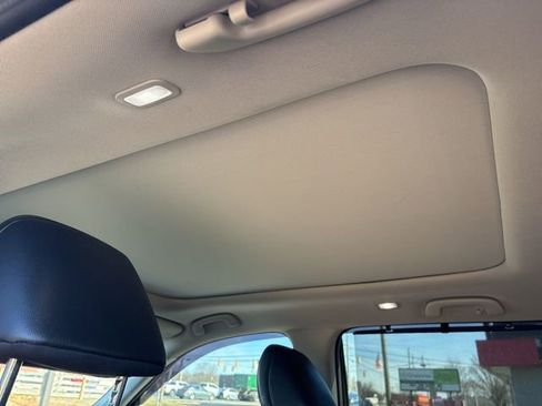 Used 2023 Honda Pilot Elite image 26