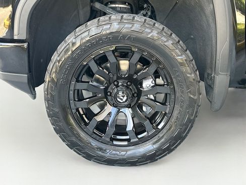 Used 2023 GMC Sierra 1500 Elevation w/ Elevation Premium Package AWD/4WD image 32