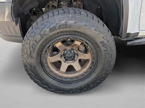 Used 2018 Chevrolet Colorado ZR2 w/ ZR2 Dusk Special Edition AWD/4WD image 21