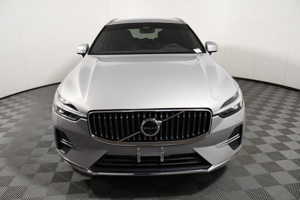 Used 2023 Volvo XC60 T8 Plus AWD/4WD image 10
