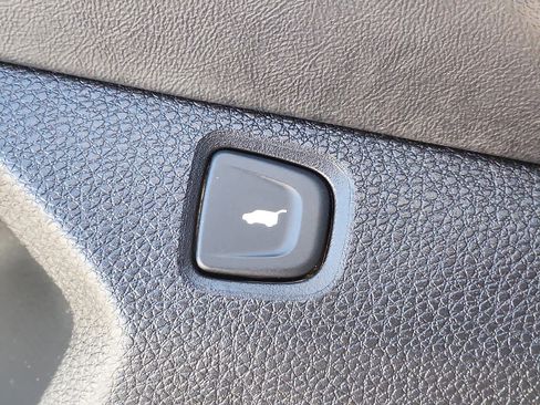 Used 2024 Acura RDX SH-AWD image 27