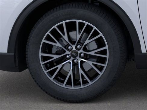 New 2025 Ford Escape SE w/ PHEV Premium Package image 19