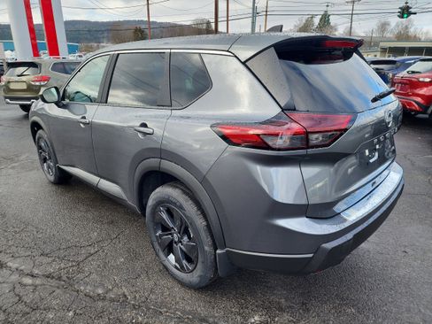 New 2026 Nissan Rogue SV image 6