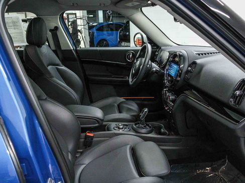 Certified 2023 MINI Cooper Countryman S w/ Premium Package image 17