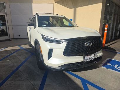 Certified 2025 INFINITI QX60 Luxe w/ Black Edition