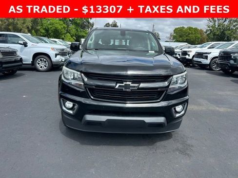 Used 2017 Chevrolet Colorado LT w/ Midnight Edition image 2