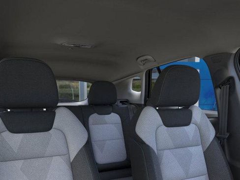 Used 2026 Chevrolet Trax LS w/ LS Convenience Package FWD image 24