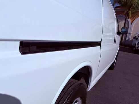 New 2025 Chevrolet Express 2500 w/ Driver Convenience Package image 32