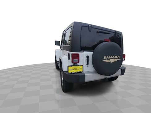 Used 2013 Jeep Wrangler Sahara w/ Connectivity Group AWD/4WD image 7