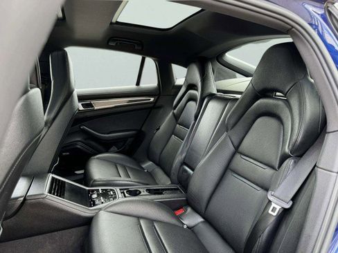 Used 2020 Porsche Panamera 4 image 50