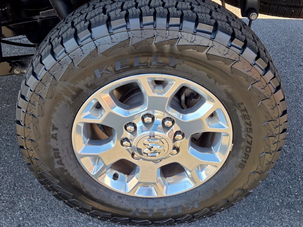Used 2024 RAM 2500 Laramie w/ Safety Group AWD/4WD image 11