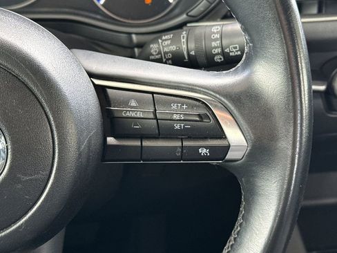 Used 2024 MAZDA MAZDA3 s FWD image 32