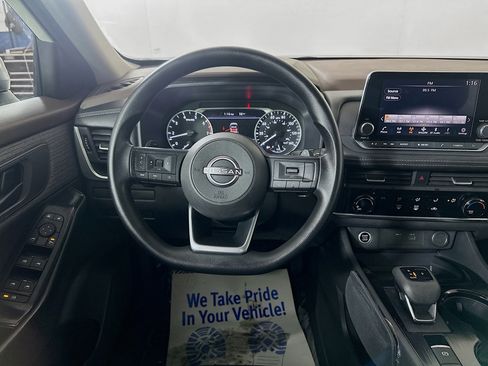 Used 2023 Nissan Rogue S image 20