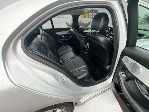 Used 2015 Mercedes-Benz C 300 4MATIC Sedan image 30