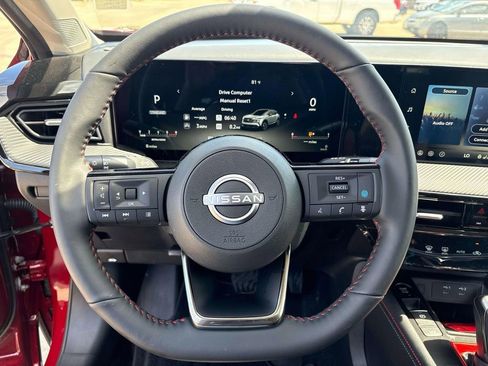 New 2026 Nissan Kicks SR w/ SR Premium Package AWD/4WD image 12