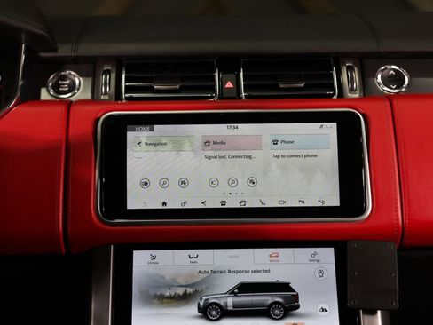 Used 2021 Land Rover Range Rover SV Autobiography Dynamic image 39