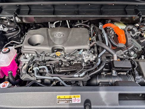 New 2026 Toyota Highlander Platinum AWD/4WD image 14