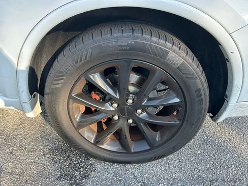 Used 2017 Dodge Durango R/T w/ Blacktop Package image 9