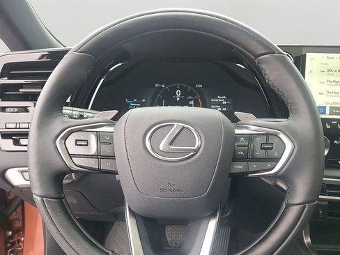 Used 2025 Lexus RX 350 Premium image 20