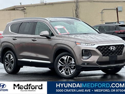 Used 2019 Hyundai Santa Fe Ultimate image 1