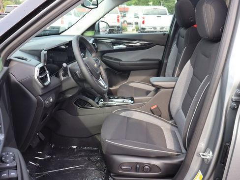 New 2026 Chevrolet TrailBlazer LT w/ Convenience Package AWD/4WD image 5
