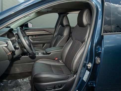 Used 2025 MAZDA CX-50 2.5 Hybrid w/ Premium Plus Pkg image 6