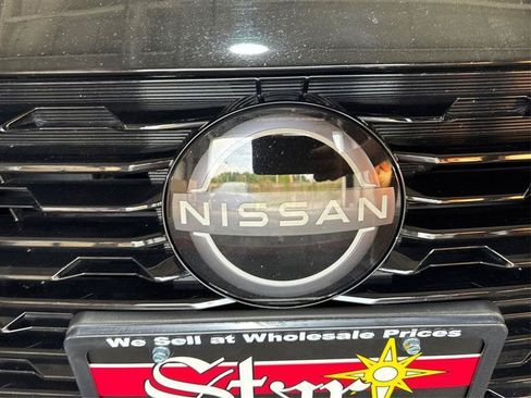 Used 2025 Nissan Sentra SV FWD image 23