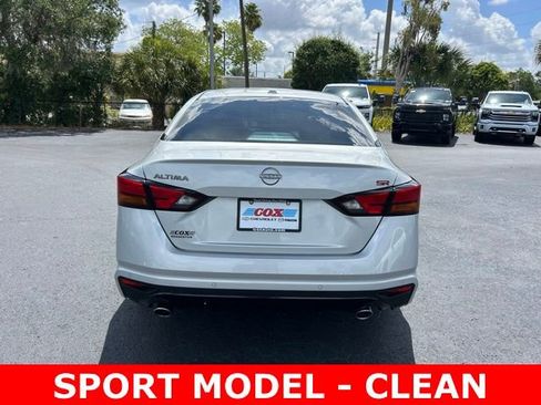 Used 2025 Nissan Altima 2.5 SR FWD image 5