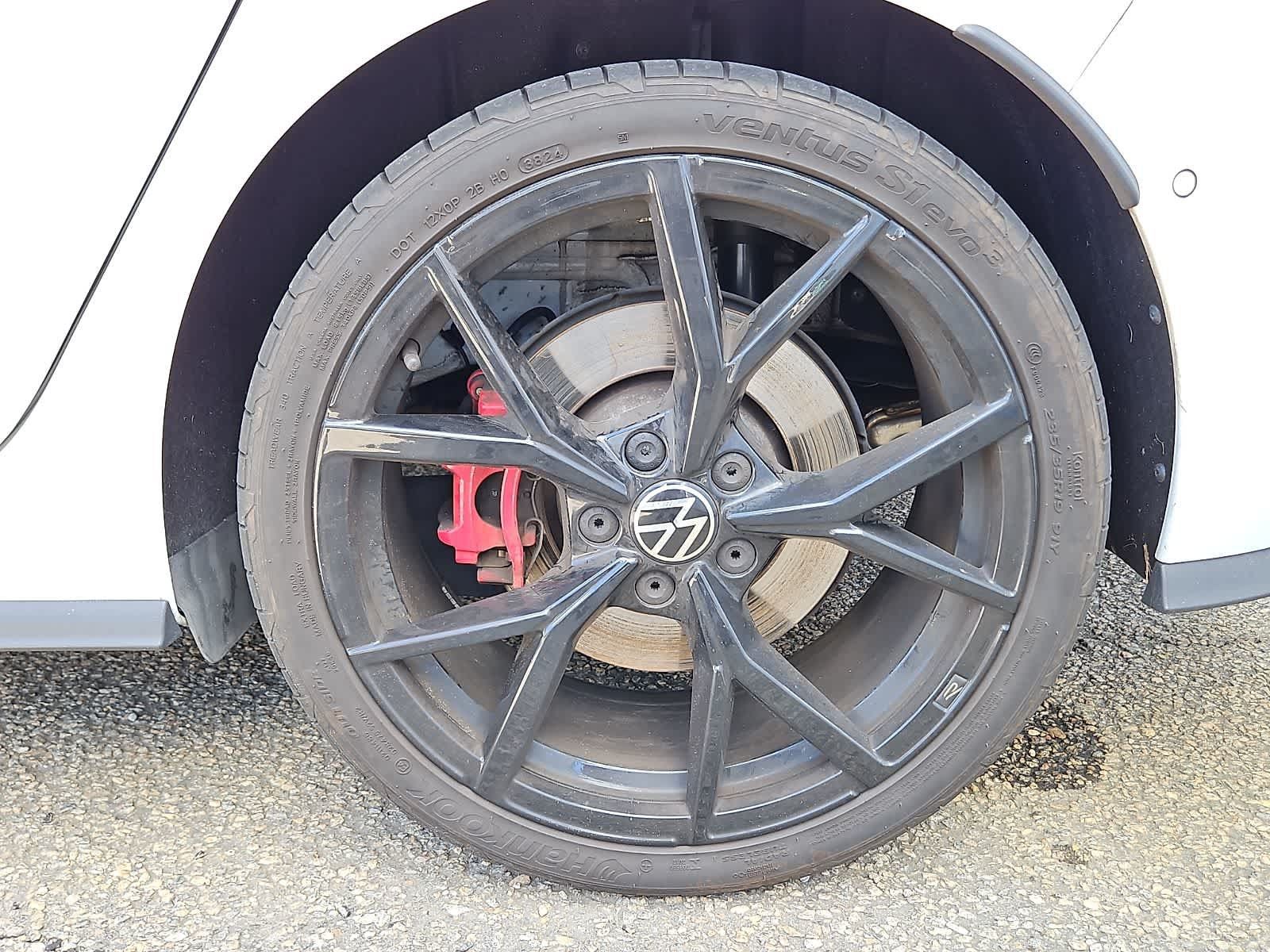 Used 2024 Volkswagen GTI Autobahn FWD image 6