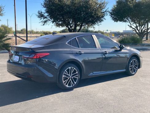 New 2026 Toyota Camry XLE AWD/4WD image 5
