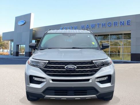 Certified 2024 Ford Explorer XLT w/ Equipment Group 202A image 2