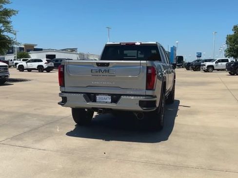 New 2026 GMC Sierra 2500 Denali Ultimate AWD/4WD image 8