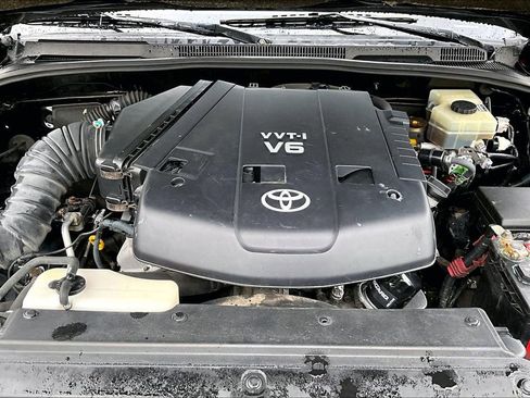 Used 2003 Toyota 4Runner Limited image 30