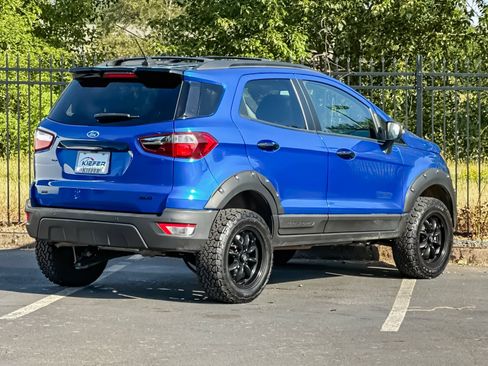 Used 2021 Ford EcoSport SES w/ Interior Protection Package AWD/4WD image 3