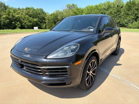Used 2020 Porsche Cayenne S AWD/4WD image 1