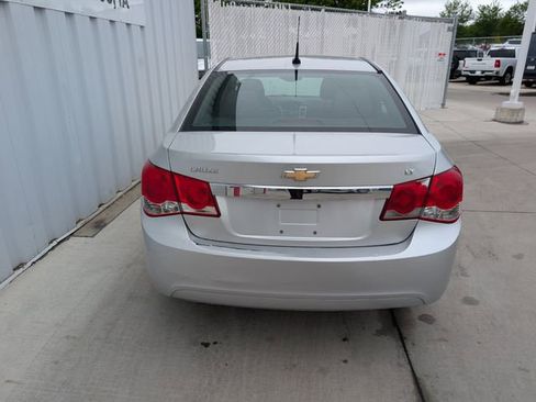 Used 2013 Chevrolet Cruze LT FWD image 13