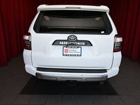 Certified 2020 Toyota 4Runner TRD Off-Road image 7