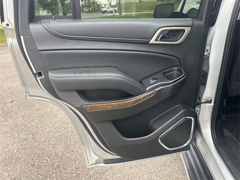 Used 2018 GMC Yukon Denali image 16