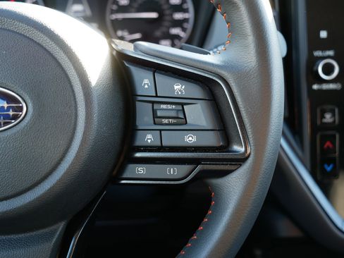 Certified 2025 Subaru Crosstrek 2.5i Limited w/ Popular Package #3A image 30