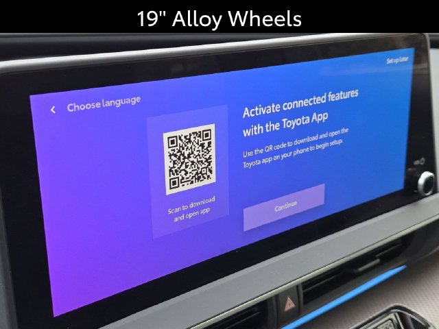 Certified 2025 Toyota Prius XLE FWD image 20