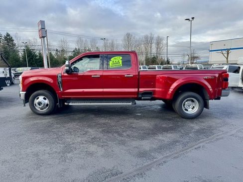 Used 2023 Ford F350 Lariat w/ Chrome Package image 6