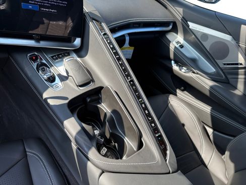 New 2025 Chevrolet Corvette Z06 image 13