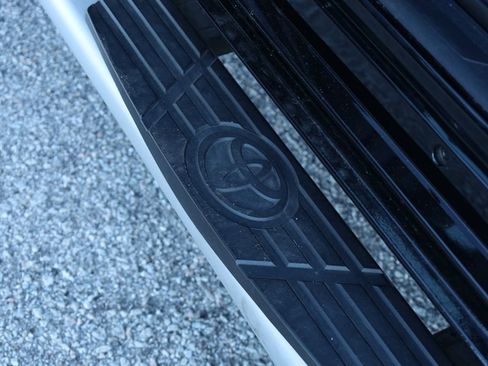 Used 2023 Toyota Tundra Platinum image 17