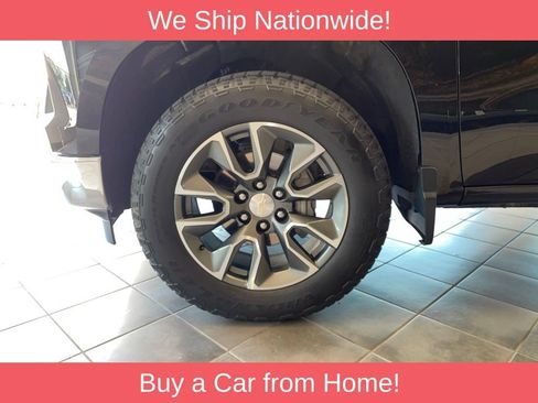 Used 2024 Chevrolet Silverado 1500 LT AWD/4WD image 17