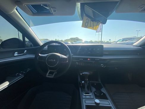 Used 2025 Kia K5 LXS FWD image 5