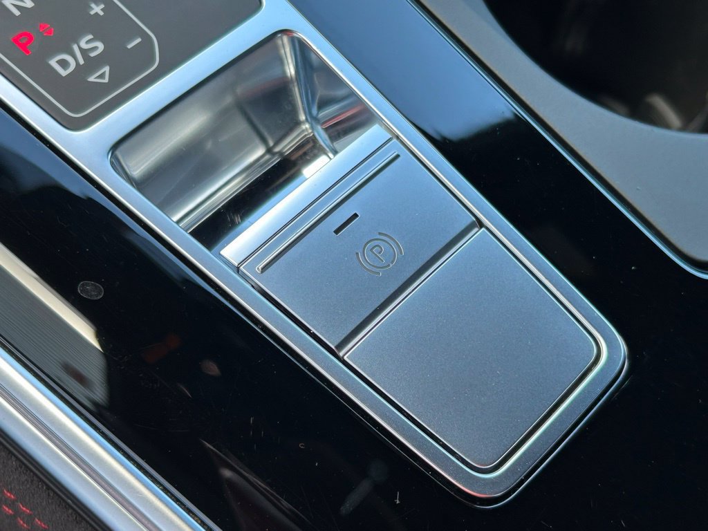 Used 2023 Audi S7 Premium Plus w/ Premium Plus Package AWD/4WD image 39